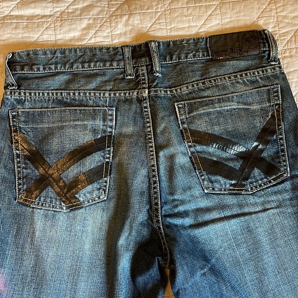 Used Kenneth Cole bootcut jeans - Picture 3 of 4